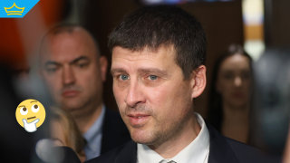 50% увеличение на заплатите на всички държавни служители поиска "Величие“
