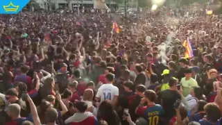 Близо 900 000 души празнуваха в Барселона с любимците си спечелването на Ла Лига