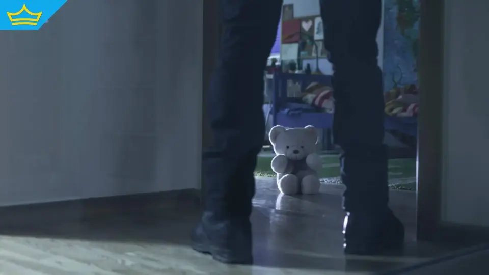 Арестуваха 33-годишен мъж за блудство със собствената му дъщеря