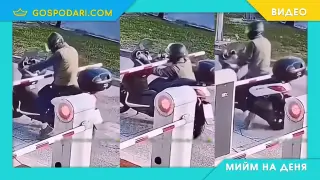 Мийм на деня: Когато в CV-то ми пише, че лесно намирам решения на всички проблеми (видео)