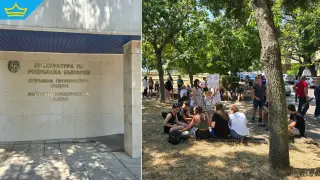 След агресията срещу дете във Видин: Хора излязоха на протест пред прокуратурата в града (видео)