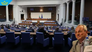 Преименуваха служебно парламентарната група на хората на Доган