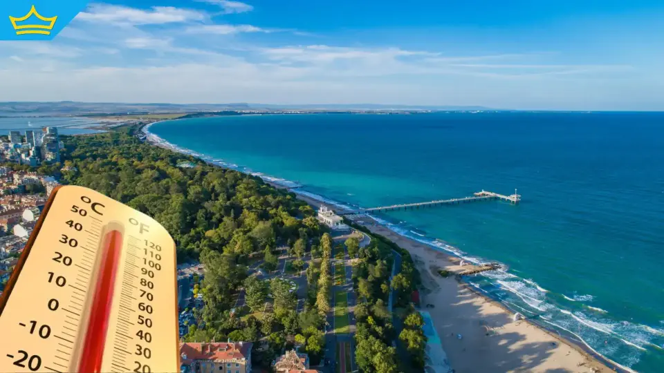 Полицаи от Бургас спасиха майки с деца от горещината