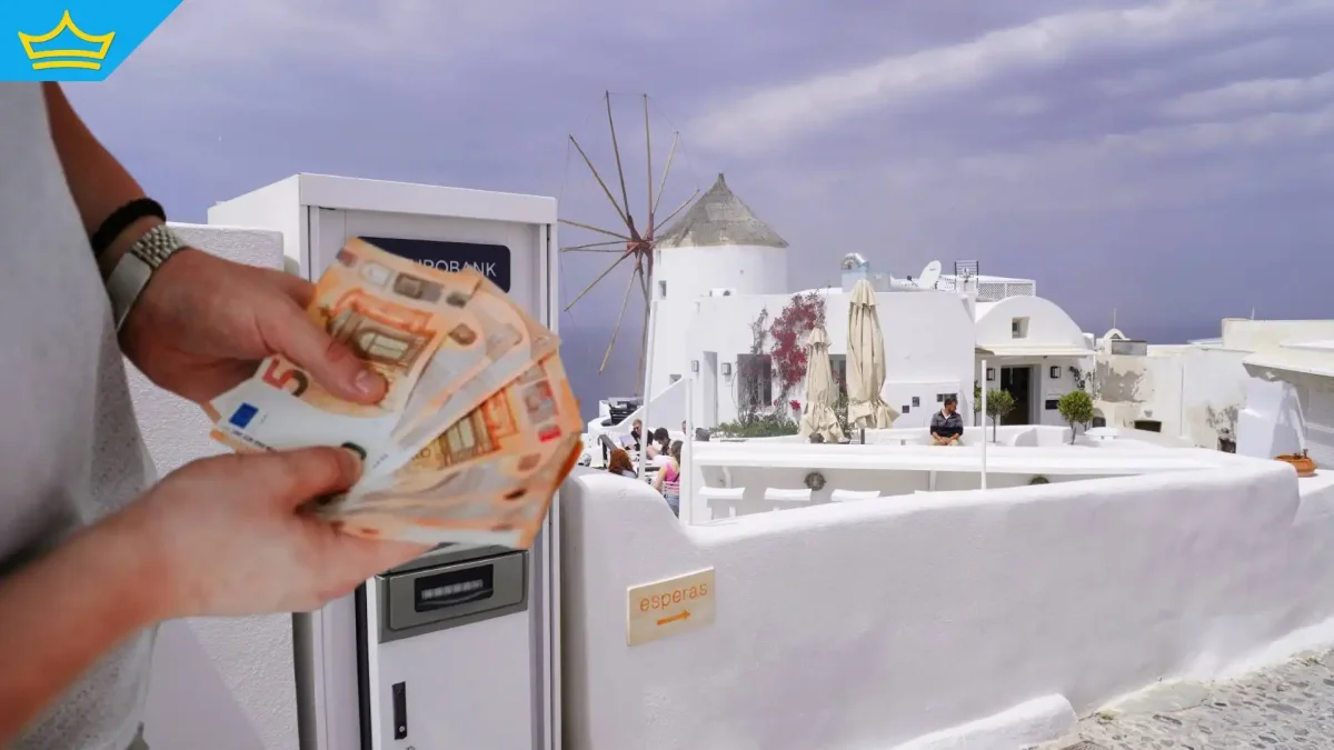 От 11 август Гърция премахва таксите при теглене от банкомат
