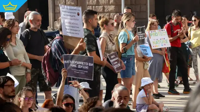 WWF започна петиция за купуване на летателна техника за борба с пожарите