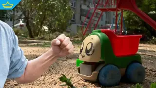 Мъжът, врязал се в детска площадка, опитал да запали жена преди гонката с полицията