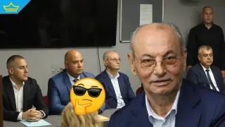 „Жив съм, здрав съм и не ходя като блуждаещо пиянде“:  Доган стартира нов политически проект