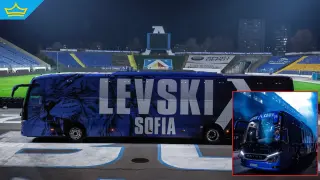 Левски се похвали с нов автобус (видео)