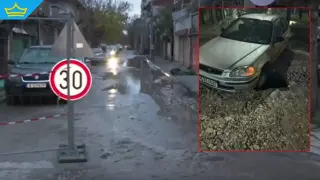 Автомобил пропадна в огромна дупка в Пловдив: Улица в район "Южен" е в перманентен ремонт от 2022 г. (видео)