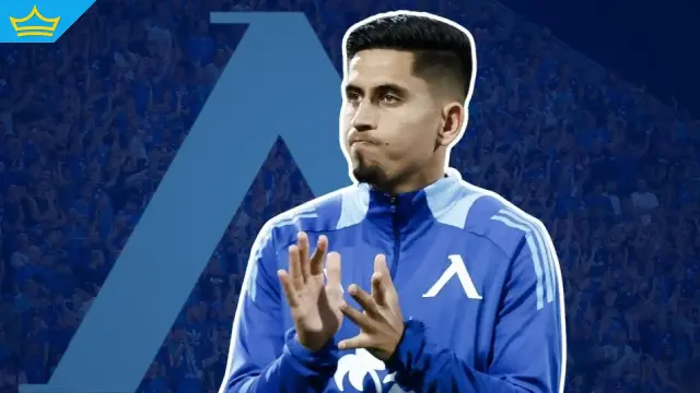 Скандал в "Левски": Фенове подложиха халфа Асен Митков на жесток тормоз, палят снимките му и го търсят през нощта (видео)