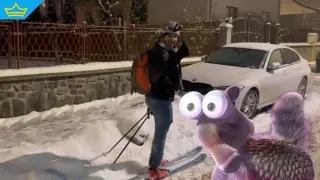 „Ледена епоха“ в Румъния: Мъж отиде на работа със ски (видео)