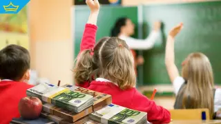 Увеличават заплатите на учители, директори и психолози в системата на образованието