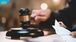 Правната комисия премахва вписването на адвокати без изпит