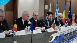Догодина възстановяват директния влак София – Солун