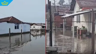 Реки преляха след проливните дъждове, наводнявайки къщи и дворове в Хасковско (видео)