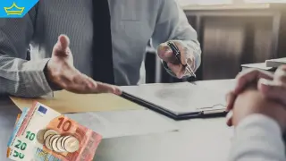 Кабинетът „Желязков“ пропуснал да превалутира праговете на заплатите на държавните служители