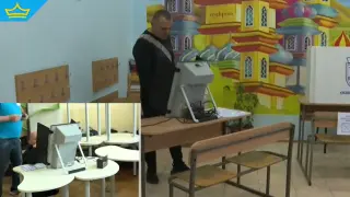 Проблеми с машинното гласуване имаше на редица места в страната (видео)