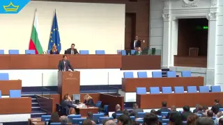 Със спорове парламентът прие новия правилник за Народното събрание (видео)