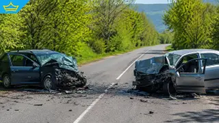 15-годишно момче загина зад волана при челен удар край Тетевен