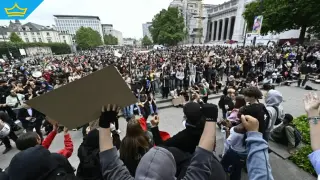 Хиляди младежи излязоха на протест срещу полицейско насилие в Белгия (видео)