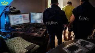 77 GB ужас: задържаха мъж за разпространение на порнографски материали с деца