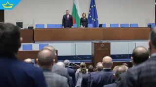 България е №1 в ЕС по разлика между депутатска и минимална заплата (видео)