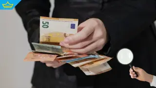 Разследват 76-годишна жена за неправомерно получени над 36 000 евро от пенсии