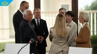 Какво си говорят лидерите от Г-7, когато мислят, че никой не ги слуша
