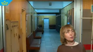 Психично болен мъж тормози цяла поликлиника в София (видео)