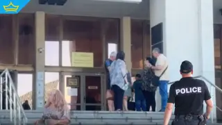 Евакуират Съдебната палата в Бургас след сигнал за бомба (видео)