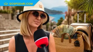 Мийм на деня: Когато ме попитат от къде имам пари за толкова почивки (видео)
