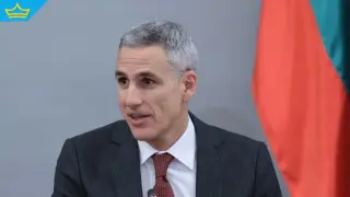 Андрей Гюров обявява кандидатурата си за президент
