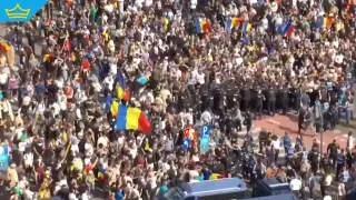 Протестът на овцевъдите в Букурещ прерасна в сблъсъци с полицията (видео)