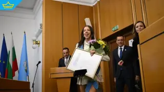 Ново отличие за DARA: Певицата вече е „Почетен гражданин на София“