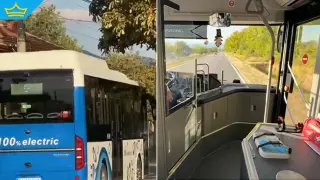 „Удариха ме в гърба“: Казанлък въвежда физическа охрана в електробусите след агресия от ученици (видео)