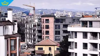 Над половината млади българи живеят в пренаселени домове