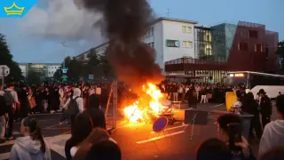 Близо 2000 души са задържани само за ден при протестите на учениците във Франция