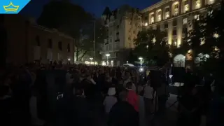 „Вашият „мир“ е капитулация": Пореден протест срещу Радев и Йотова се провежда в центъра на София (видео)