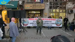„Нищо не се случва“: Младите лекари отново протестират