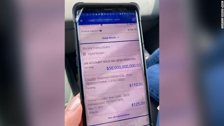 Банка внесе погрешка 50 милиарда долара в сметка на семейство от Луизиана