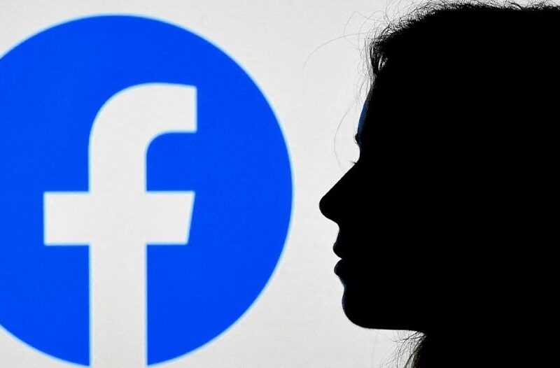 Евродепутати искат мерки срещу руската дезинформация от Meta, Twitter и Google