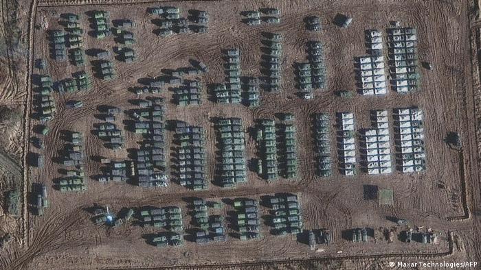 Защо Путин опря пистолета в челото на Украйна