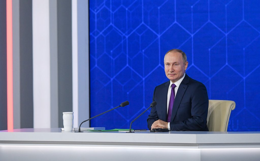 Путин стана адвокат на Дядо Мраз след заведен срещу него съдебен иск