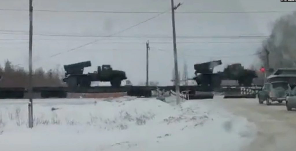 "Тръгнали са за Украйна". Какво знаят близките на мобилизираните руски войници