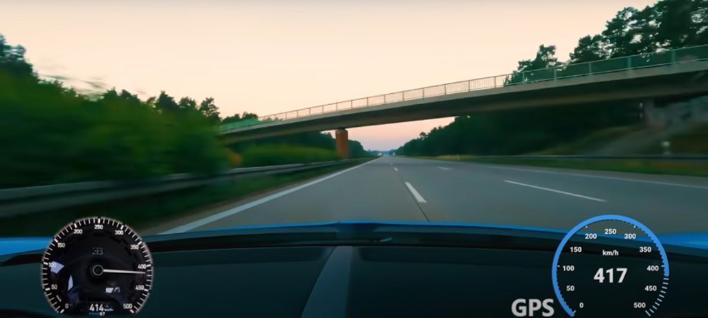 Разследват чешки милионер за шофиране с рекордните 417 км/ч