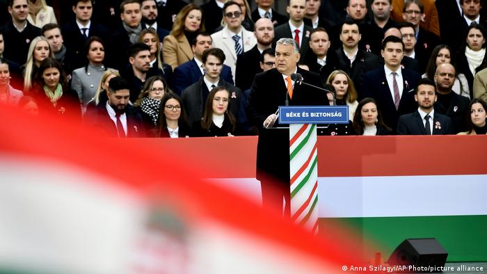 Ще остане ли Орбан на власт?