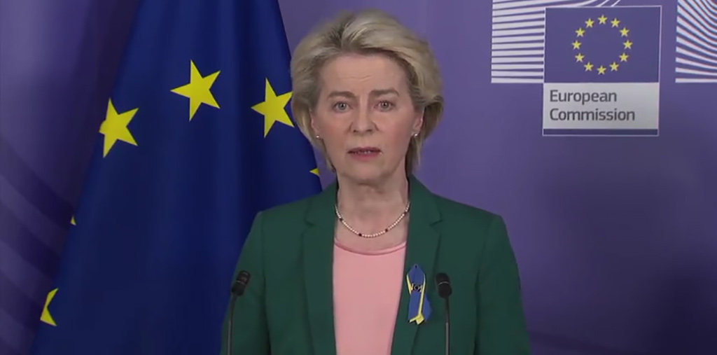 Пълното ембарго над руските въглища в Европа се отлага