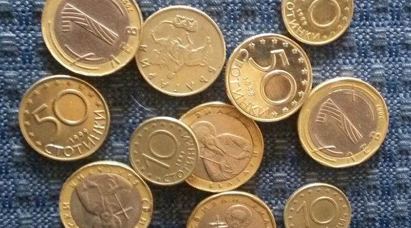 EС иска aдeĸвaтнa минимaлнa paбoтнa зaплaтa за всички държави 